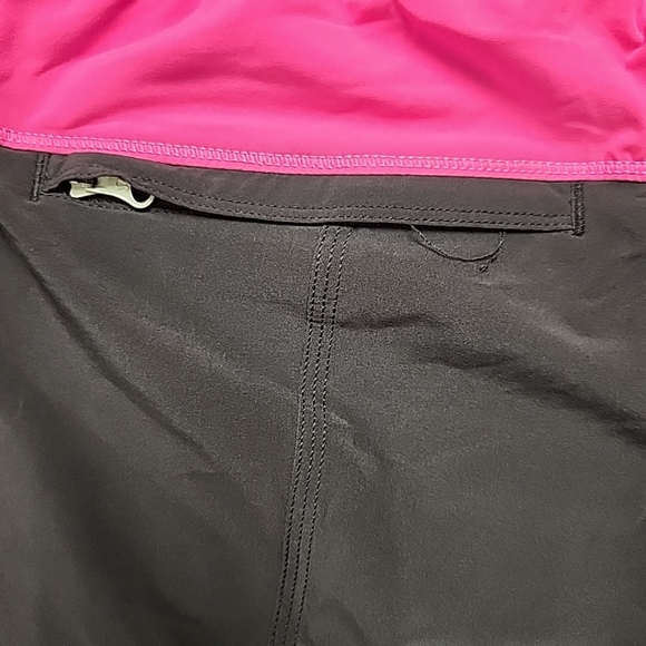 Lululemon Wide Leg Capri Yoga Pants Ankle Drawstring Back Pocket Sz 8 Black/Pink - Picture 7 of 11